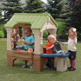 Great Outdoors Playhouse alternate view