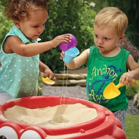 Crabbie Sand Table alternate view