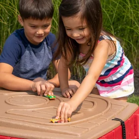 Naturally Playful Sand Table alternate view