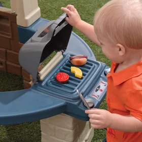 Great Outdoors Playhouse alternate view