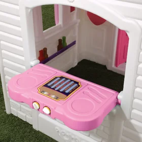 Sweetheart Playhouse alternate view