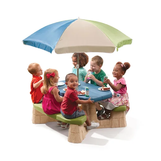 Picnic Table with Umbrella